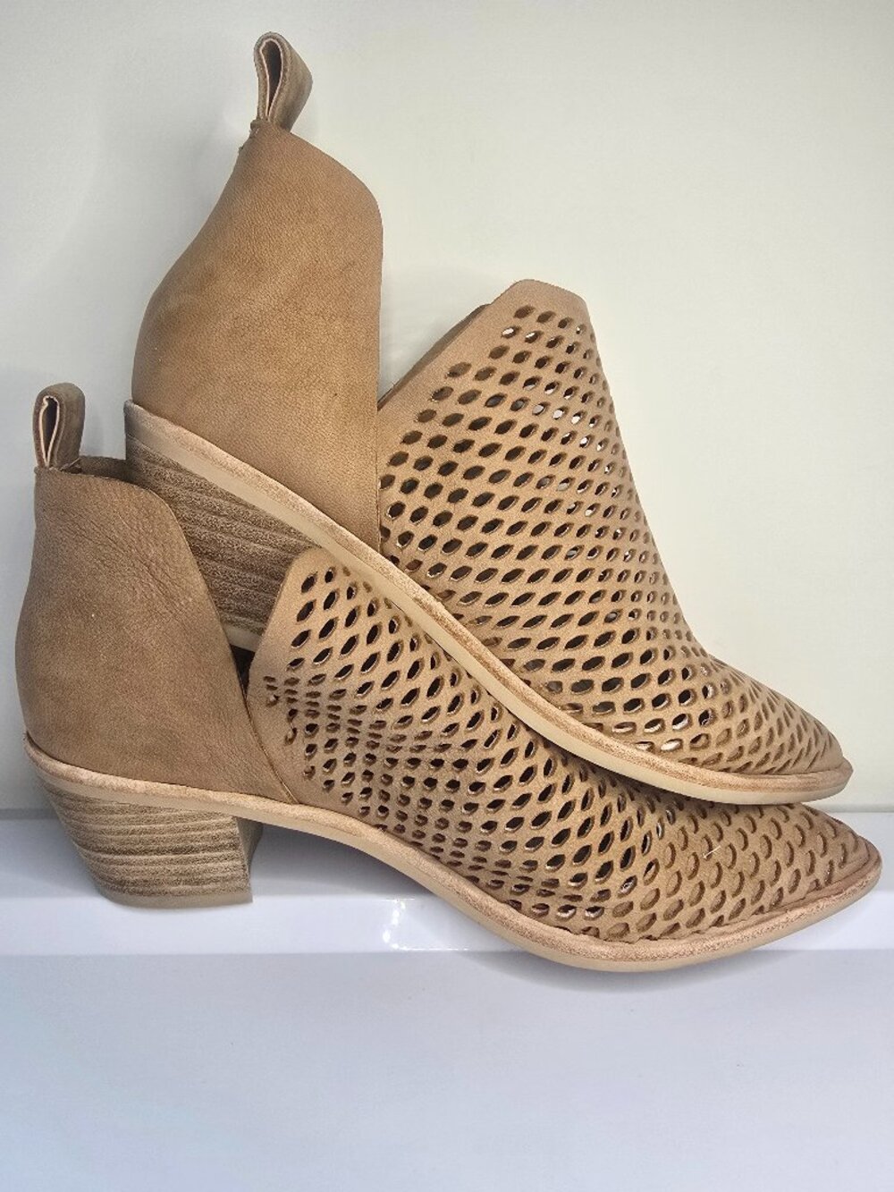 Dolce Vita Bianca Nubuck Perforated Tan Booties - Picture 5 of 7